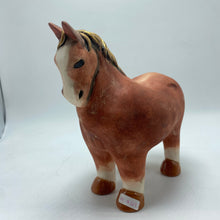 Load image into Gallery viewer, CERAMIC HOURSE SCULPTURE 18M