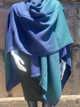 Load image into Gallery viewer, Reversible Alpaca Cape (A9)