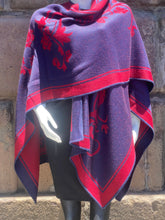 Load image into Gallery viewer, Reversible Alpaca Cape (A10)