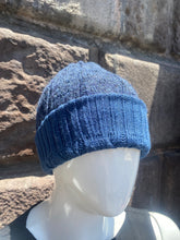 Load image into Gallery viewer, Alpaca Beanie (G3)