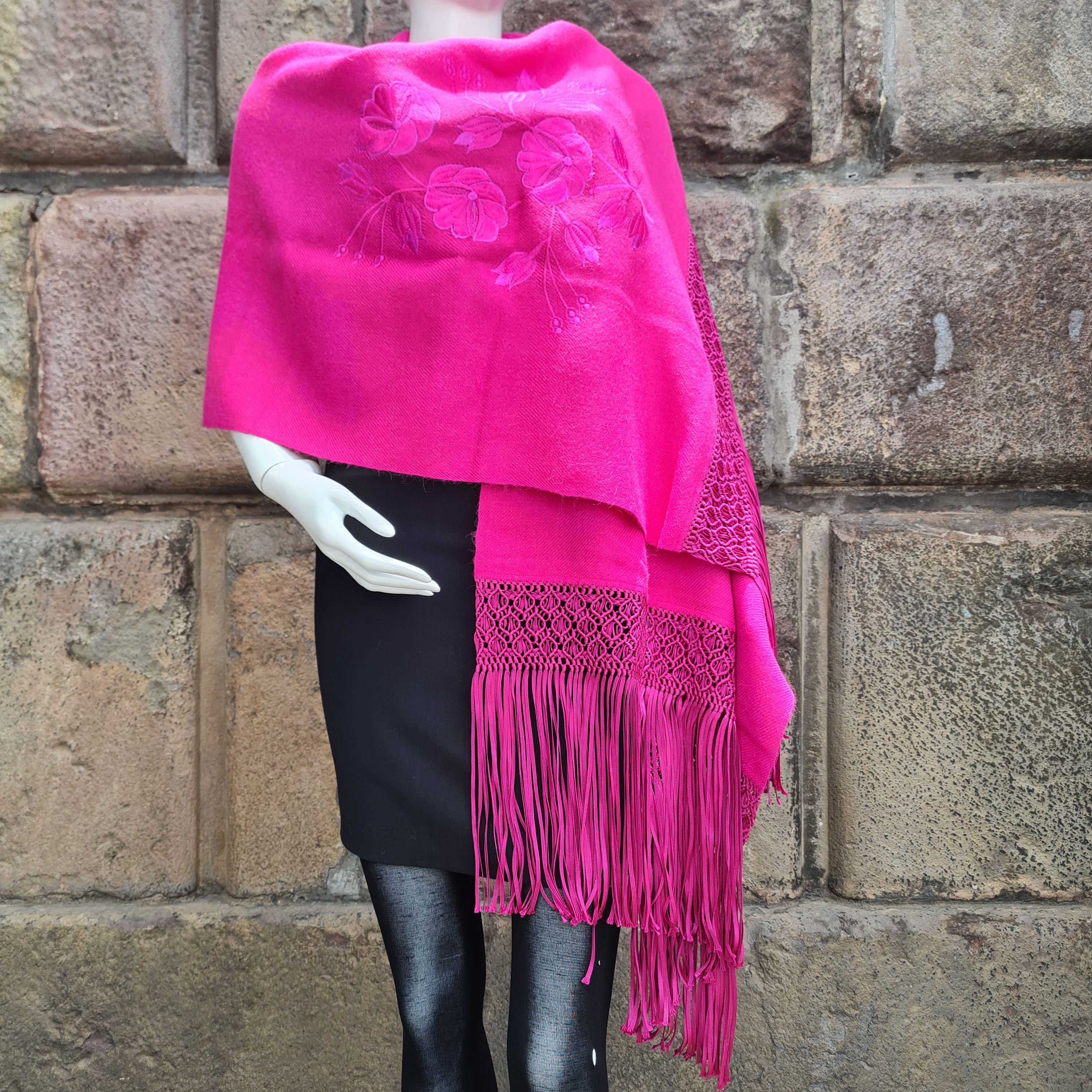 Fuchia Alpaca Shawl 01
