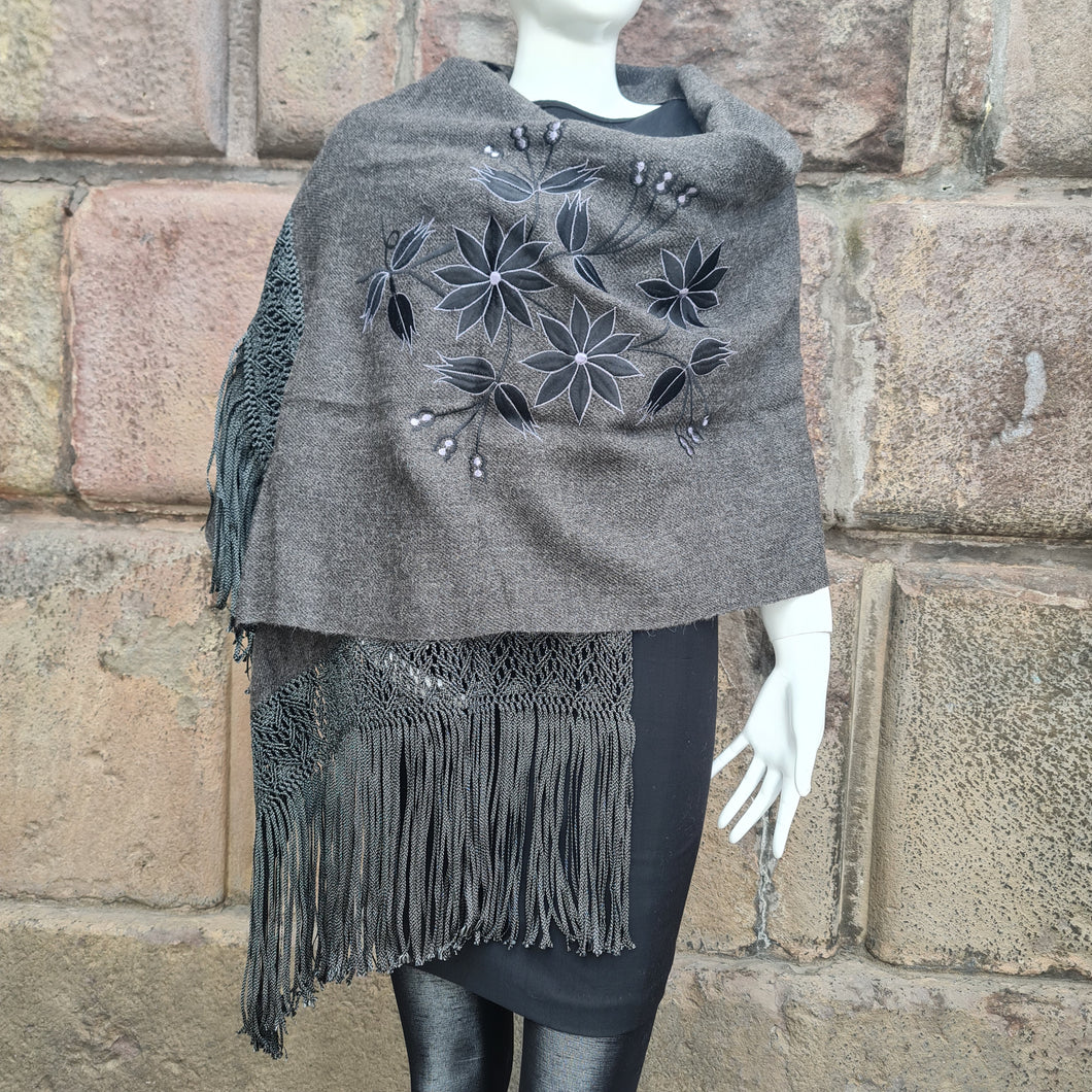 Grey Alpaca Shawl 03