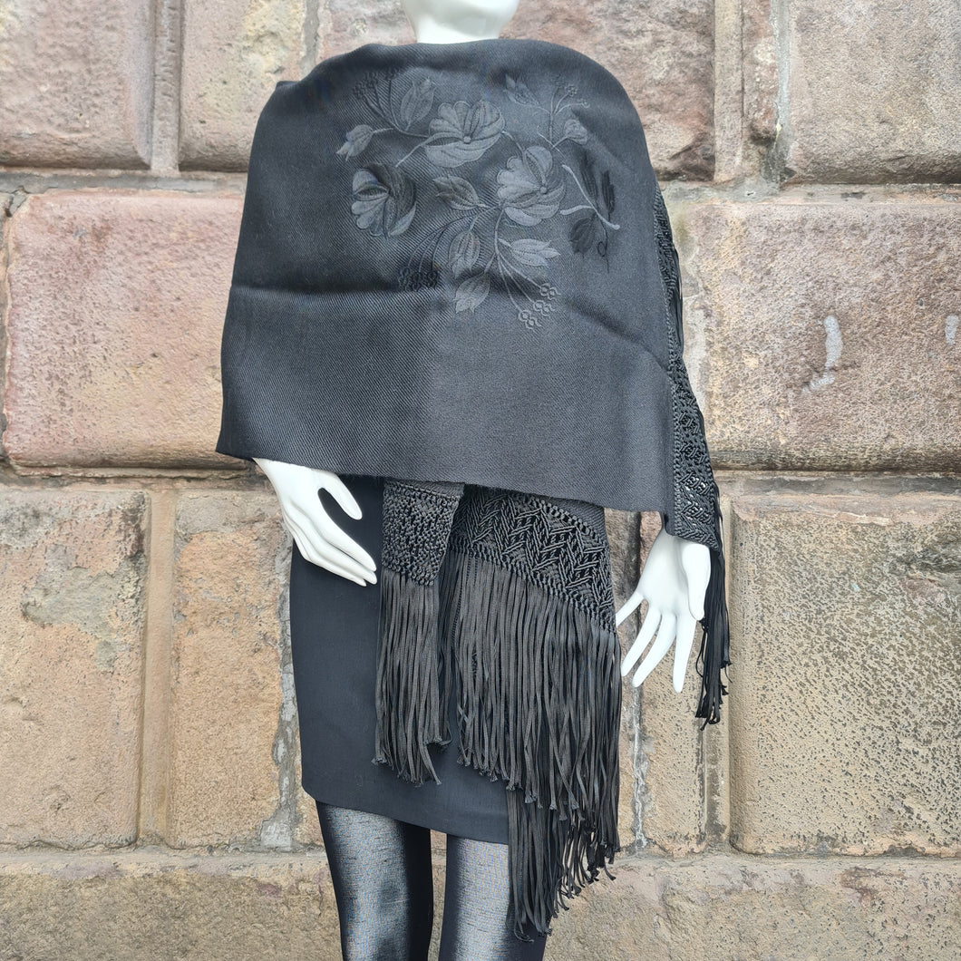 Black Alpaca Shawl 06