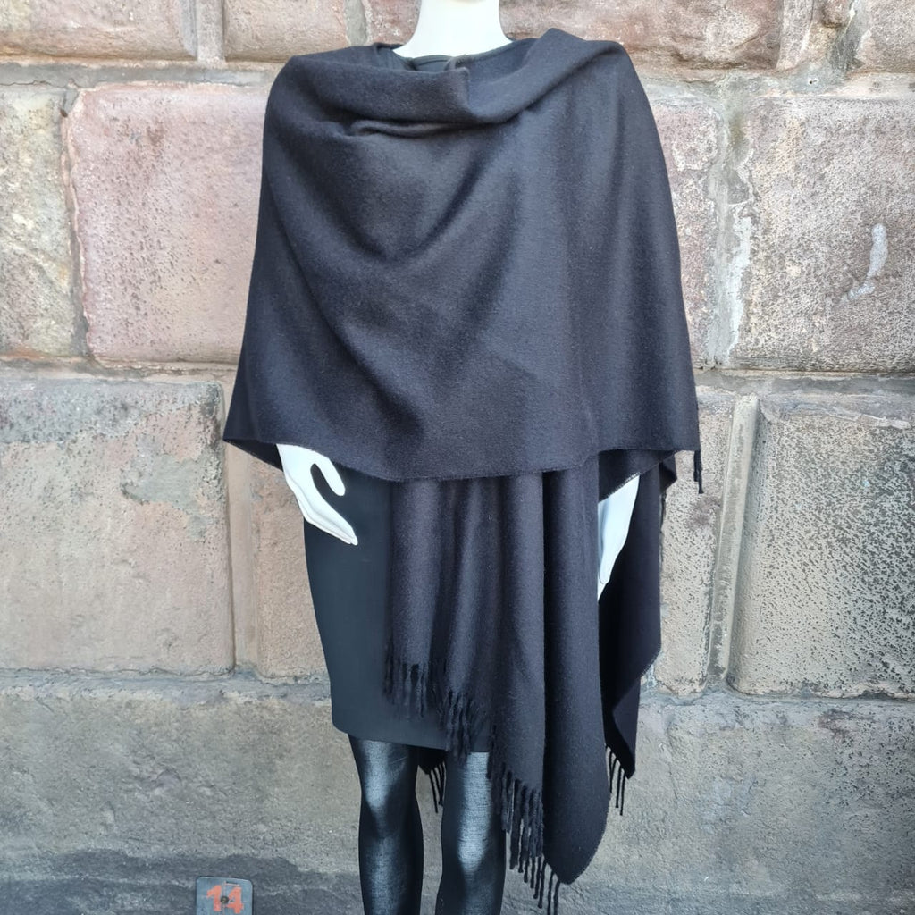 Baby Alpaca Cape (V4)