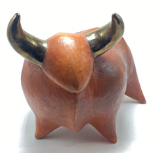 Load image into Gallery viewer, CERAMIC BULL SCULPTURE 10L
