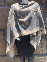 Load image into Gallery viewer, Reversible Alpaca Cape (A11)
