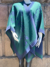 Load image into Gallery viewer, Reversible Alpaca Cape (A12)
