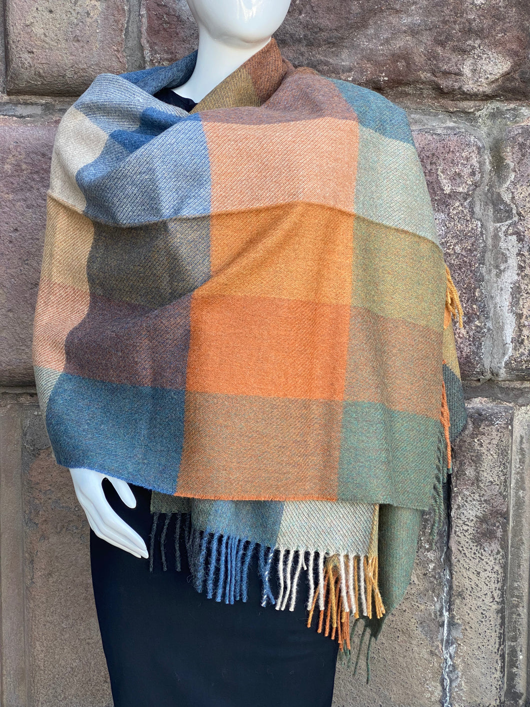 Premium Alpaca Shawl (V10)