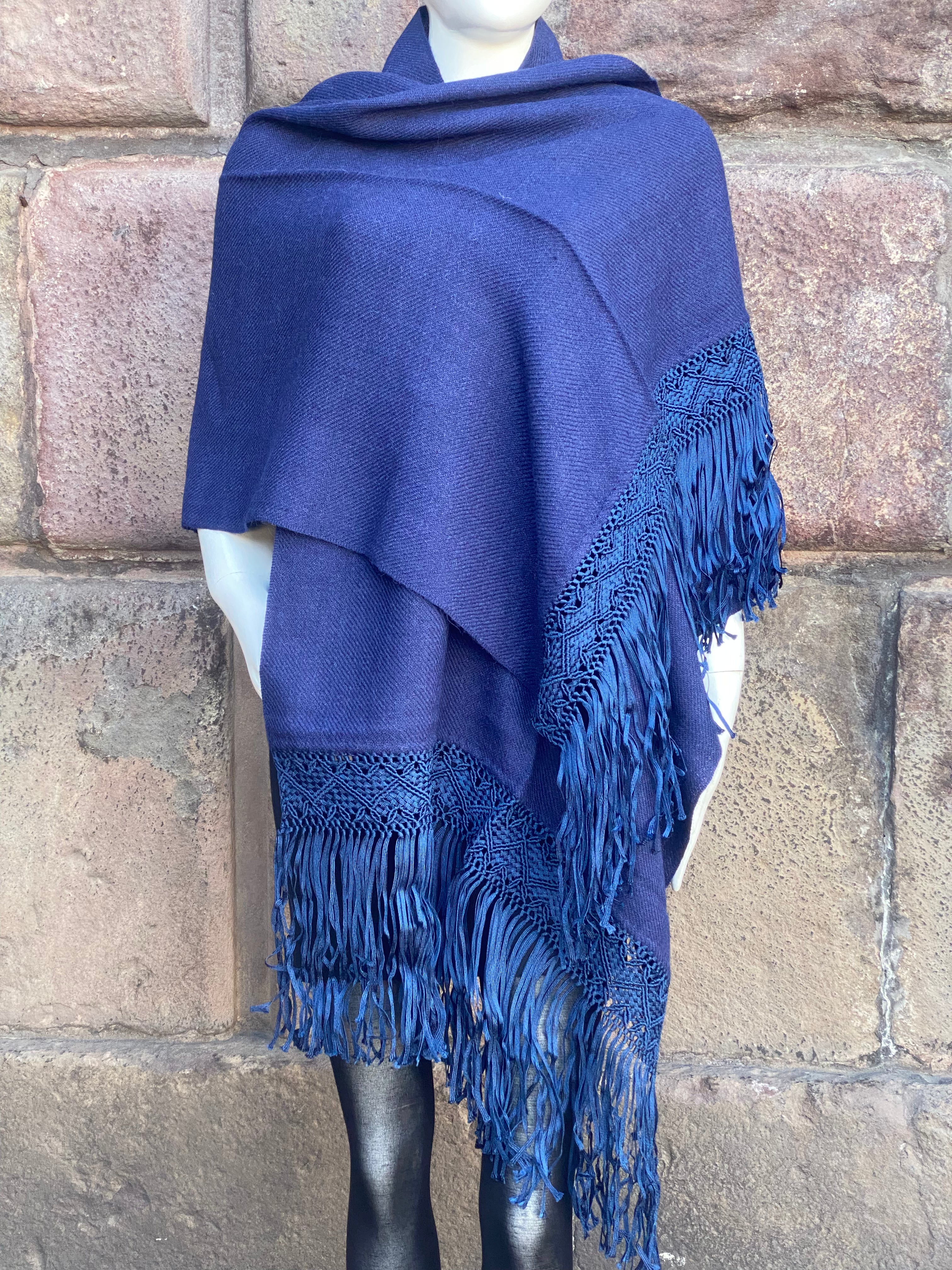 Handcrafted Alpaca Shawl with Silk Macrame Fringe (26)