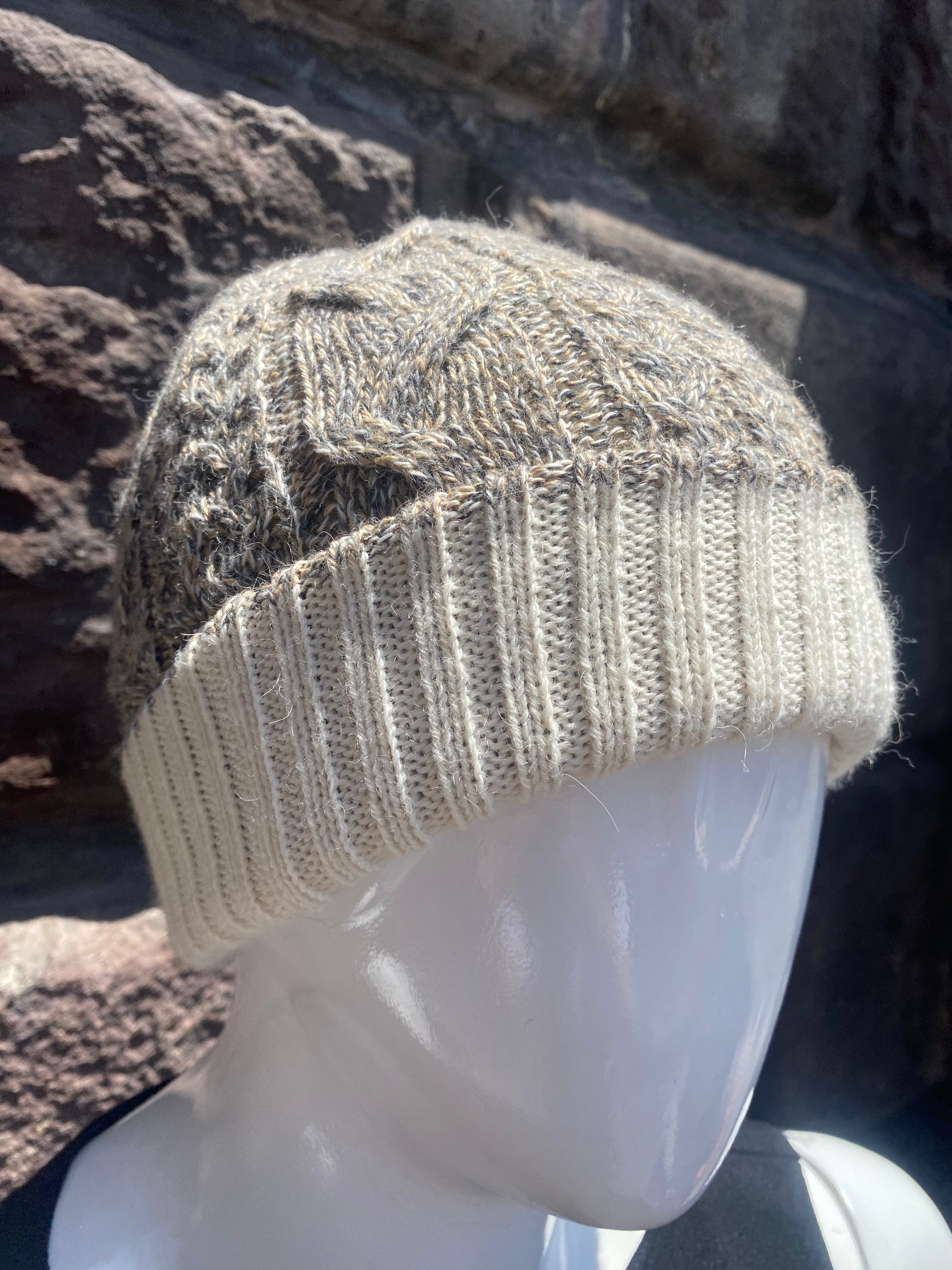 Alpaca Beanie (G6)