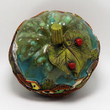 Load image into Gallery viewer, Green Pumpkin Sculpture 16 (medium)
