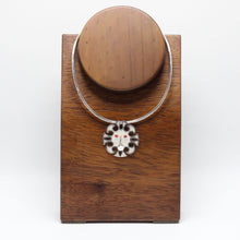 Load image into Gallery viewer, Silver and Garnet Necklace33
