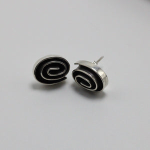 Small Spiral Silver Earring 6
